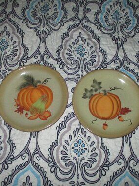 Two Pumpkin Harvest 9" Salad Decor plates